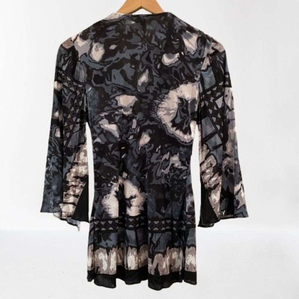 Sky Embellished Rhinestone Plunge Neck Patterned Stretchy Glam Top NEW Small - Picture 5 of 5